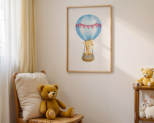 Plakat Żyrafa w Balonie – Dekoracja do Pokoju Dziecka A3 | Ramka z Jasnego Drewna