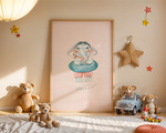 Plakat Słonik na Basenie – Dekoracja do Pokoju Dziecka A3 | Ramka z Jasnego Drewna