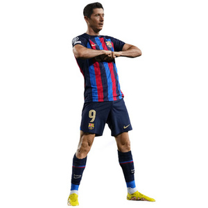 Naklejka na ścianę Robert Lewandowski w Barcelonie  90 cm na 60 cm